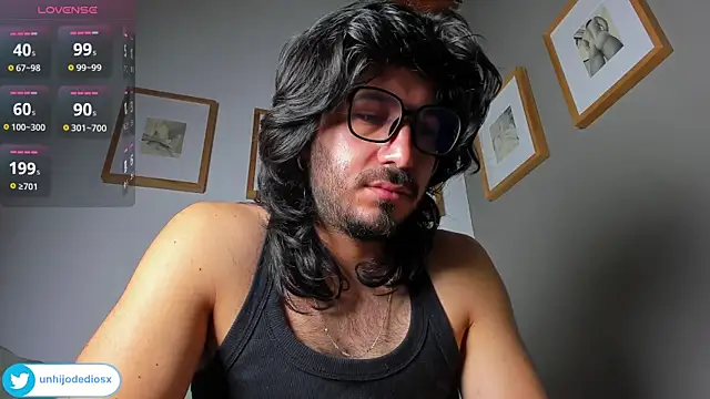 Ackerman_Eren_ live sex cam