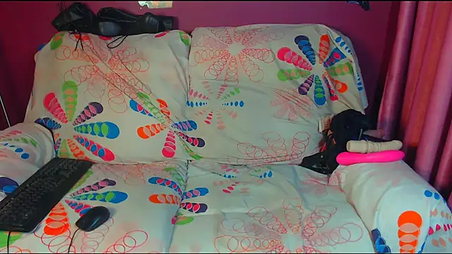 milflovelyxxx webcam