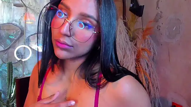 Victoria_Gonzalez webcam