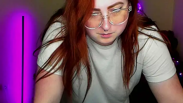 Alicia_love00 webcam