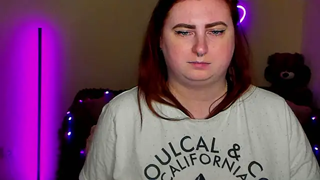 Alicia_love00 webcam