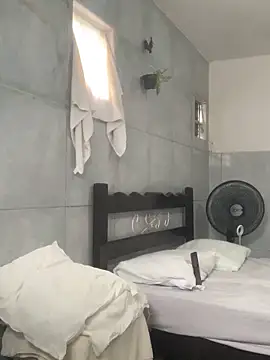 Gabrielleof live sex cam