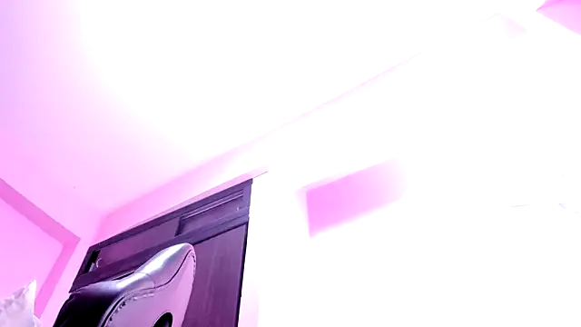 MATURE_WHOR33 webcam