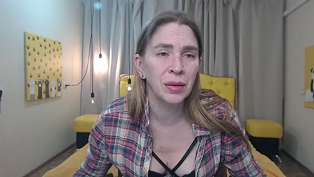 TessaDaybreak webcam