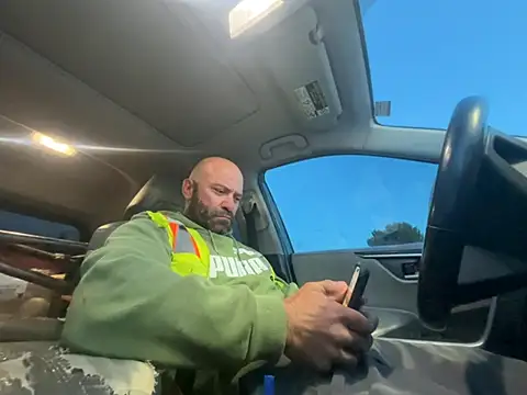 calimeatstick (Ask my age) - CUM SHOW!