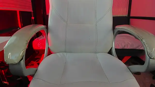 lorraineHunter webcam