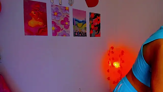 madeline_21 (T young) - PANTIES OFF💙