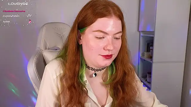 gingercute17 webcam