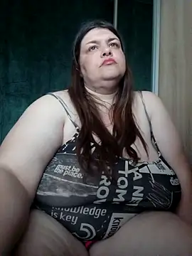 IONY_ROYAL_1111 webcam