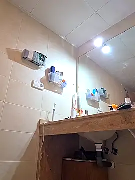 Webcam Model (Susycachonda1)  is live.Free join now!