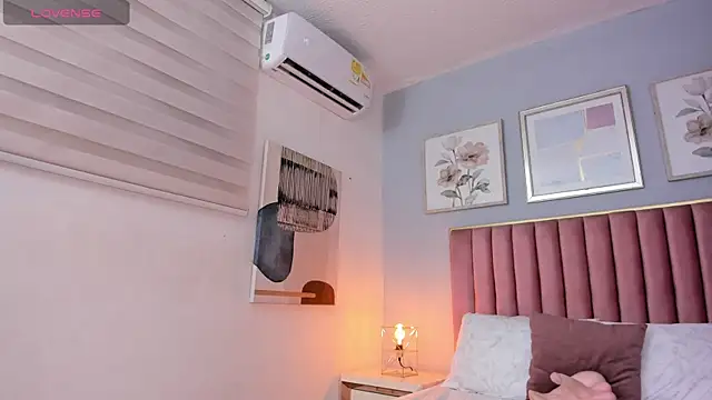 MarianaScott_ webcam