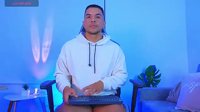 estebandelouis webcam