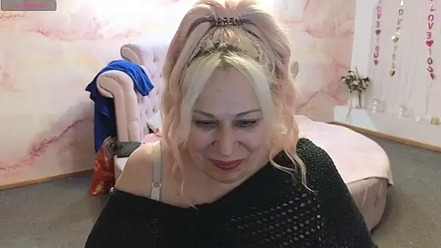 Penelope_Pinky webcam