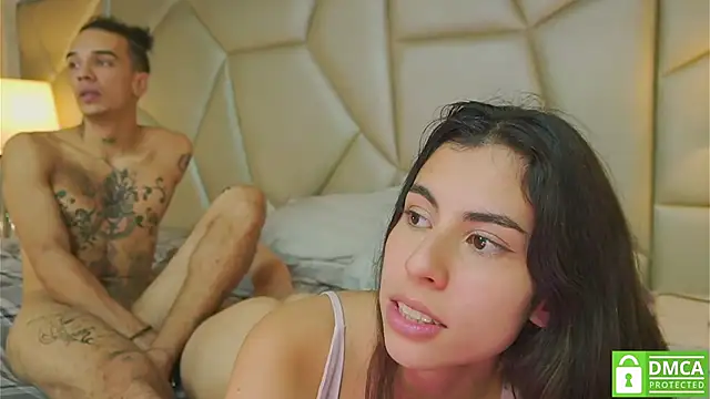 Be_curious live sex cam