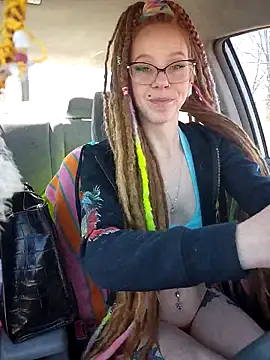 lucidlucy (F young) - Let me sit on ur face!!