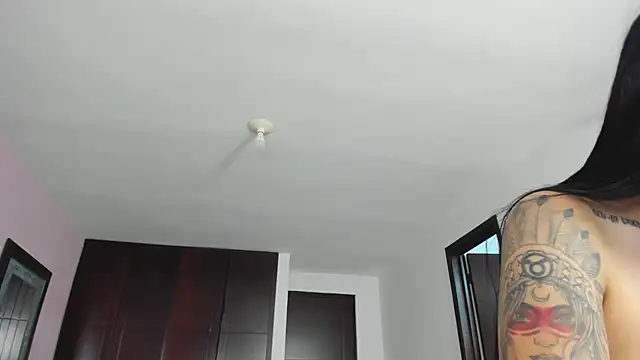 marianaandvalen webcam