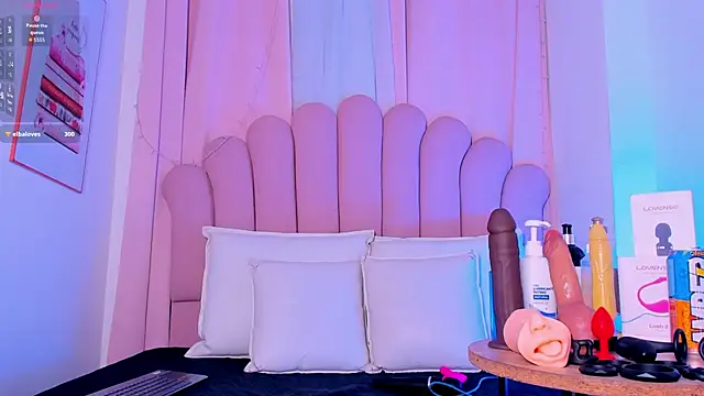 NicoleMadrird webcam