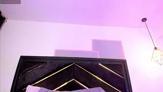 april_jones05 webcam