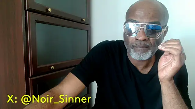 sinnernoir - Sinnernoir's free webcam - UK Sex Cams