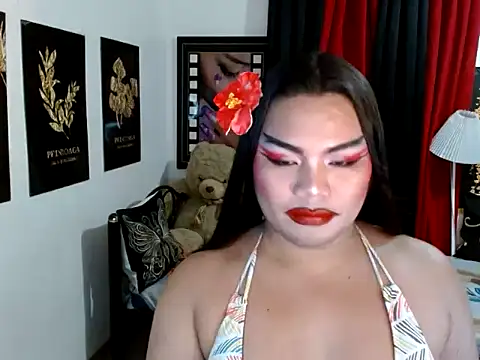 TSbrianaHugeCock webcam