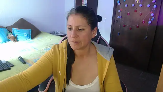 LucifernandaSw webcam