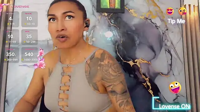 khiara_moretti webcam