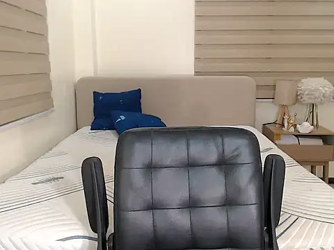 Yourloving_Ebing webcam