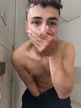 AdrianRinaldi webcam