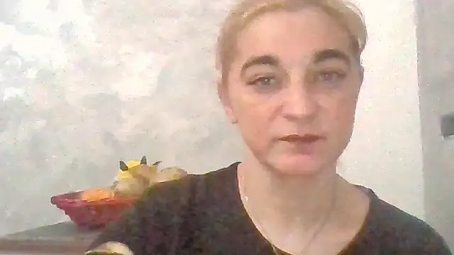 GoldenAngelMilf webcam