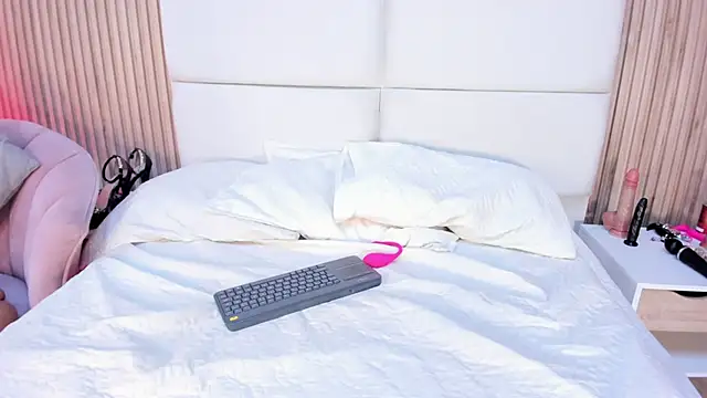 rachell_queen_ webcam