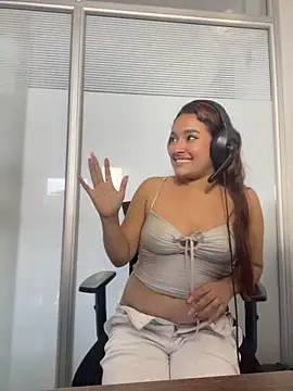 Emily_Harpeer webcam