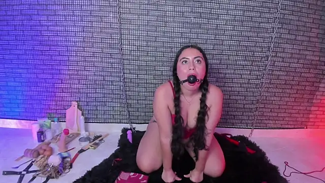 hillary_bigbutt webcam