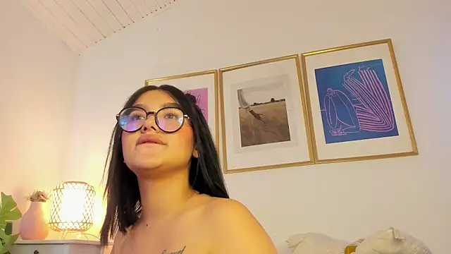 Aria_rouse webcam