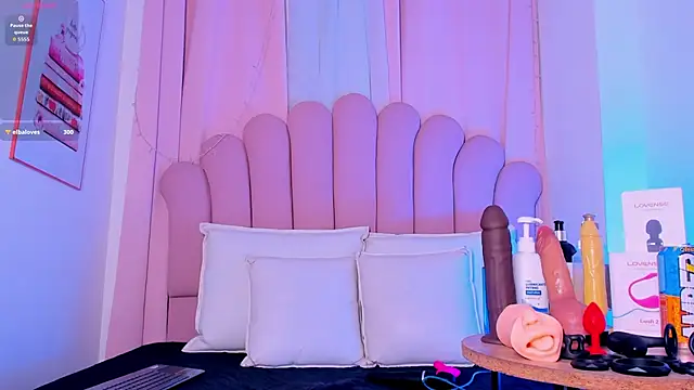 NicoleMadrird webcam