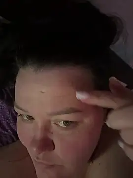 SunnyLeila2101 webcam