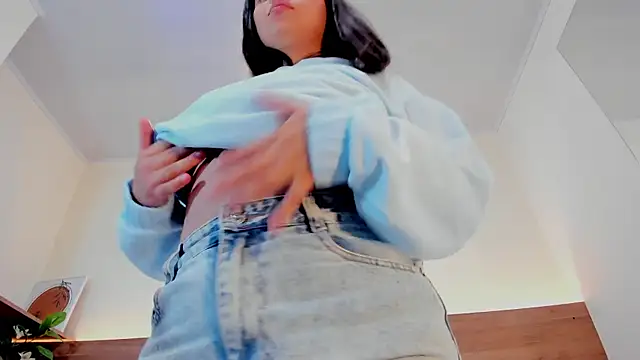 thamiina_ (F young) - deepthroat