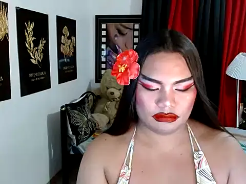 TSbrianaHugeCock webcam