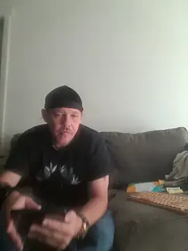 yourMasterisBored webcam