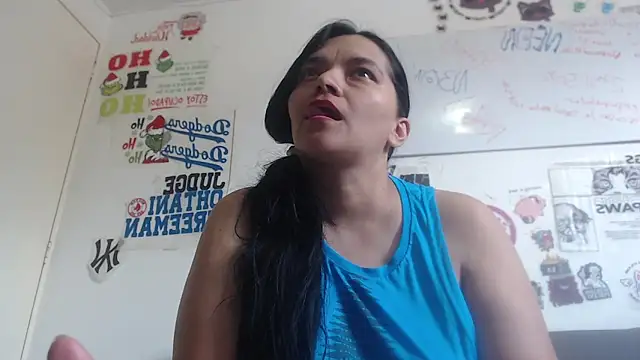 veronica_salas webcam