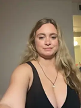 Sophie_Raegan webcam