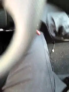 passivello98xxx's live cam