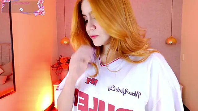 april_rousse webcam