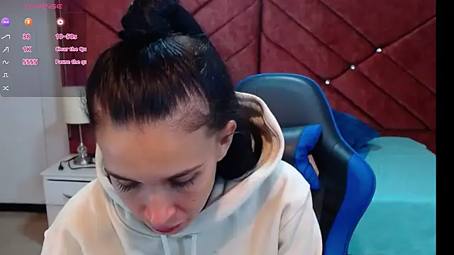 victoria_adams07 webcam