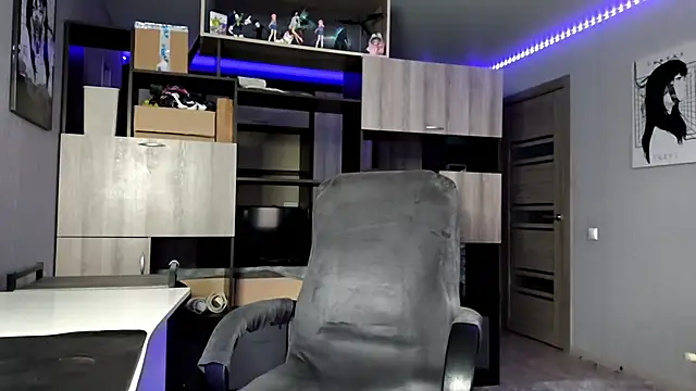 HighelikeGirl webcam