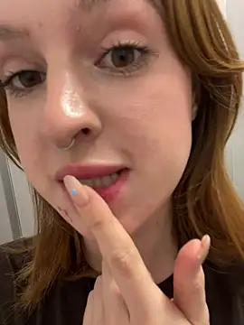 hani_obsessed webcam