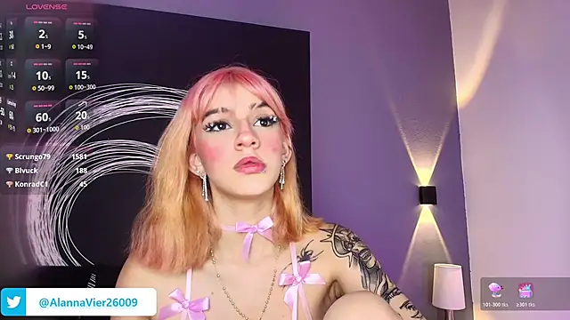 AlannaViera webcam