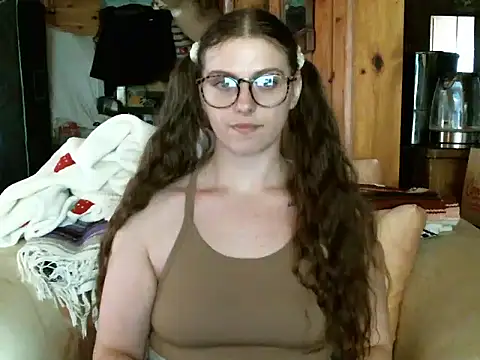 katie_kitten38 webcam