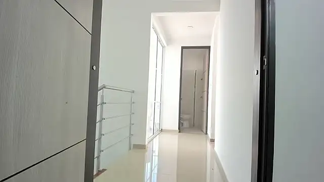 briana_wonder69xxx webcam