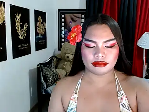 TSbrianaHugeCock webcam