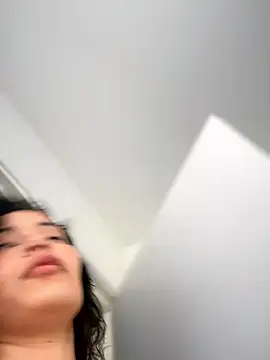 Risky_Workouts webcam